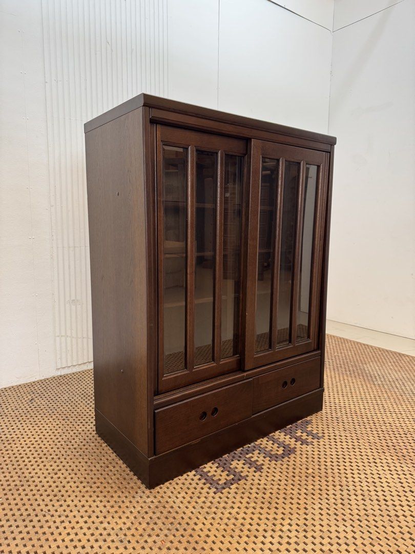 Sliding display cabinet (Category: Shelves, Cabinets & Racks) located in Quezon City. Submitted by matetdevis13 (Listing ID 1468662514, Image 2). Description: Classic Sliding Door Display Cabinet Price: 5,900 L35.5 x W18 x H47.5 In good condition Code MJS34-RP21.