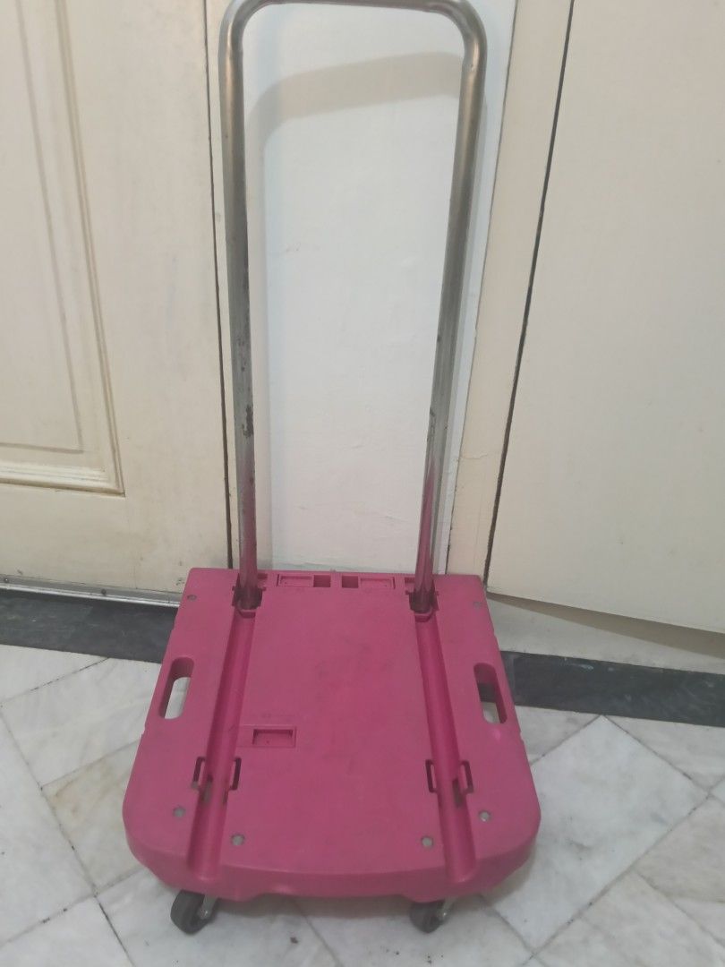 Small push cart japan (Category: Home Improvement Tools & Accessories) located in Quezon City. Submitted by andrea11171999 (Listing ID 1468642502, Image 1). Description: .