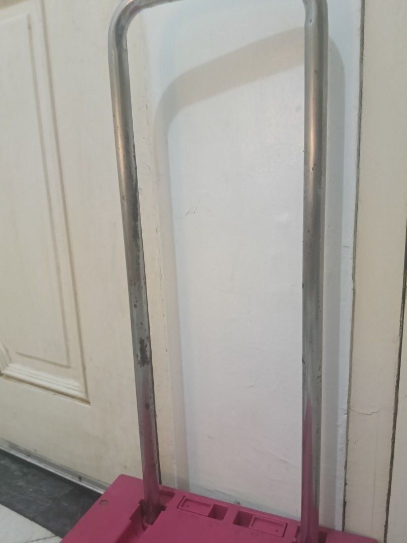 Small push cart japan (Category: Home Improvement Tools & Accessories) located in Quezon City. Submitted by andrea11171999 (Listing ID 1468642502, Image 2). Description: .