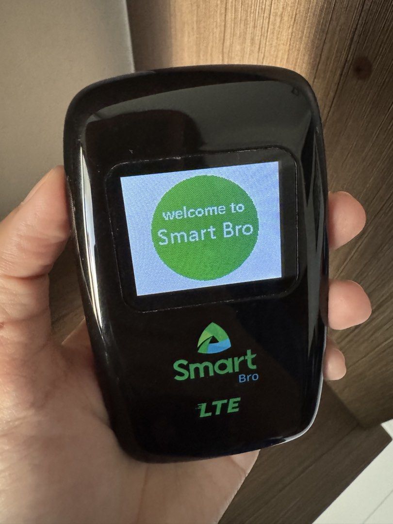 Smart Bro LTE Pocket WiFi (Category: Networking) located in Bulacan. Submitted by _arislmt (Listing ID 1468583209, Image 2). Description: 100% working No sim Unit only, no charger.