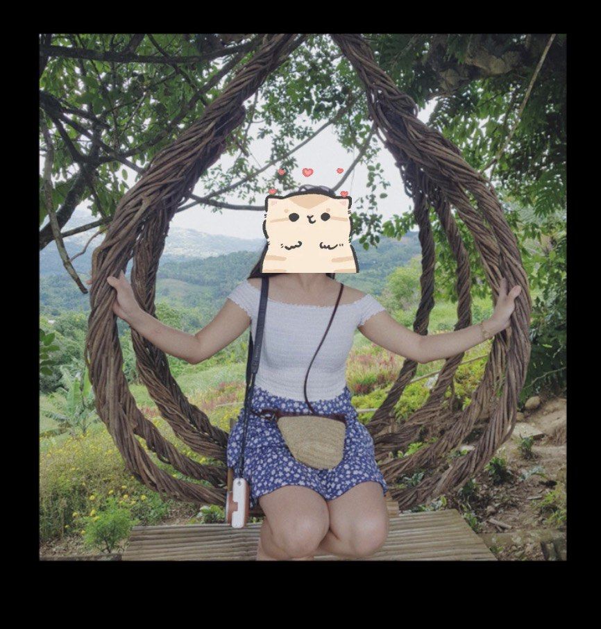 Smocked Croptop (Category: Blouses) located in Manila. Submitted by love.lyxph (Listing ID 1468591901, Image 3). Description: Honest issue: Holes sa armpit area, not halata when worn. .