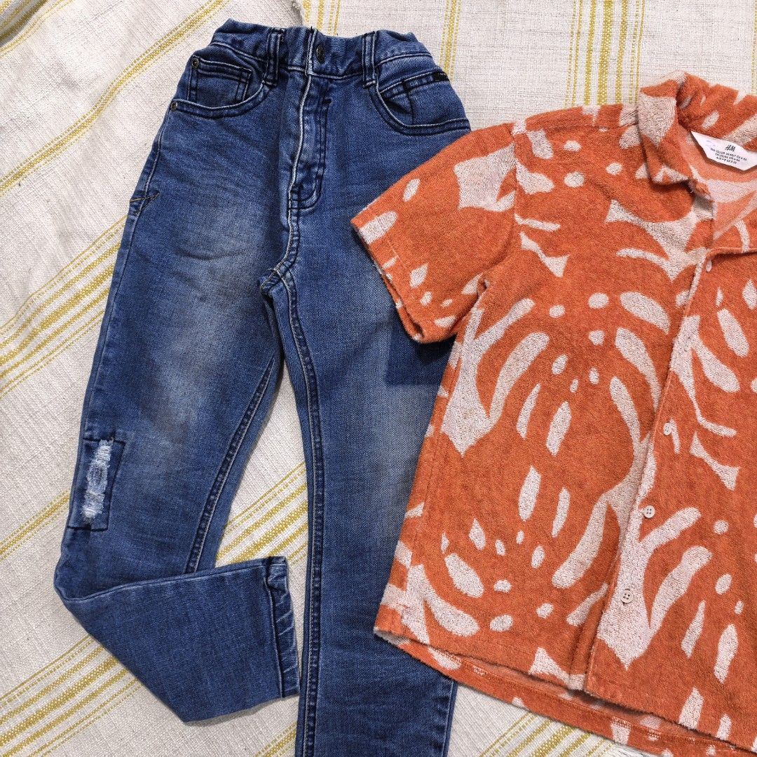 Sold as set (6-8Y) (Category: Babies & Kids Fashion) located in Cebu City. Submitted by stealmycloset_ (Listing ID 1468664422, Image 3). Description: Top- H&M Bottoms - Urban & Vintage.