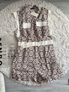 (Category: ) located in . Submitted by lovedbysloane (Listing ID 1468597295, Image 1). Description: .