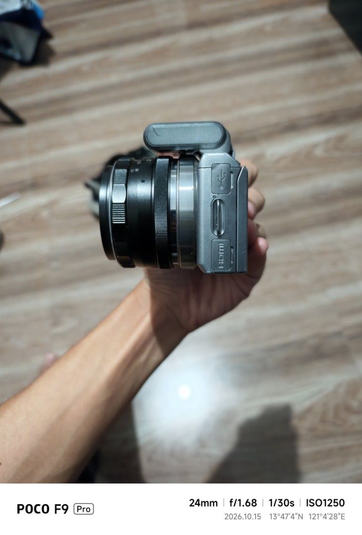 Sony Alpha NEX 5N Mirrorless Camera for Sale (Category: Cameras) located in Batangas. Submitted by stanchie208448 (Listing ID 1468584809, Image 2). Description: Hi, guys! Anybody here needs a small but powerful camera that's ready for your street photography and travel needs? Here's your shot! I'm letting go of my Sony NEX 5N mirrorless camera for 11k, kasama na charger, battery (both original) and two meike lenses (25mm/f1.8 and 30mm/f1.9). Kasa