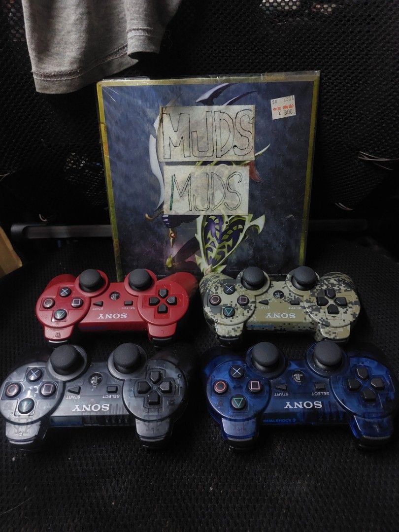Sony PlayStation 3 DualShock 3 Wireless Controllers Original (Category: Controllers) located in Quezon City. Submitted by kushala140 (Listing ID 1468645865, Image 1). Description: DualShock 3 Original Camouflage Crimson Red Transparent Black Transparent Blue Tested Working 1k each Good All Buttons Good Analogs Good Battery Good Wireless Good Charging Good Vibrations Controller only No cables included Check out pictures for more details 1k each No