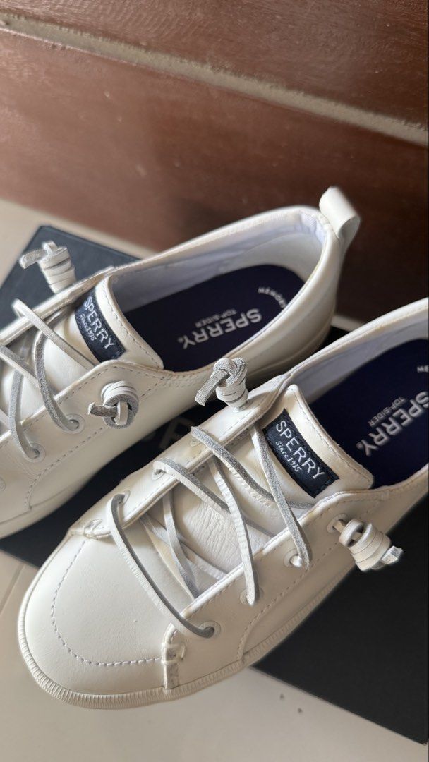 Sperry Crest Platform Lthr White Sneakers (Category: Sneakers) located in Batangas. Submitted by g.loise (Listing ID 1468505571, Image 3). Description: - Brand/Model: Sperry Crest Platform Lthr (Blanc colorway) - Condition: Original box included - Size: Women's US 7 / UK 4.5 / EUR 37.5 / 24 cm - Comfort: Cushioned memory foam insoles - Design: White leather upper with a trendy chunky platform sole - Perfect for everyday casual wear.