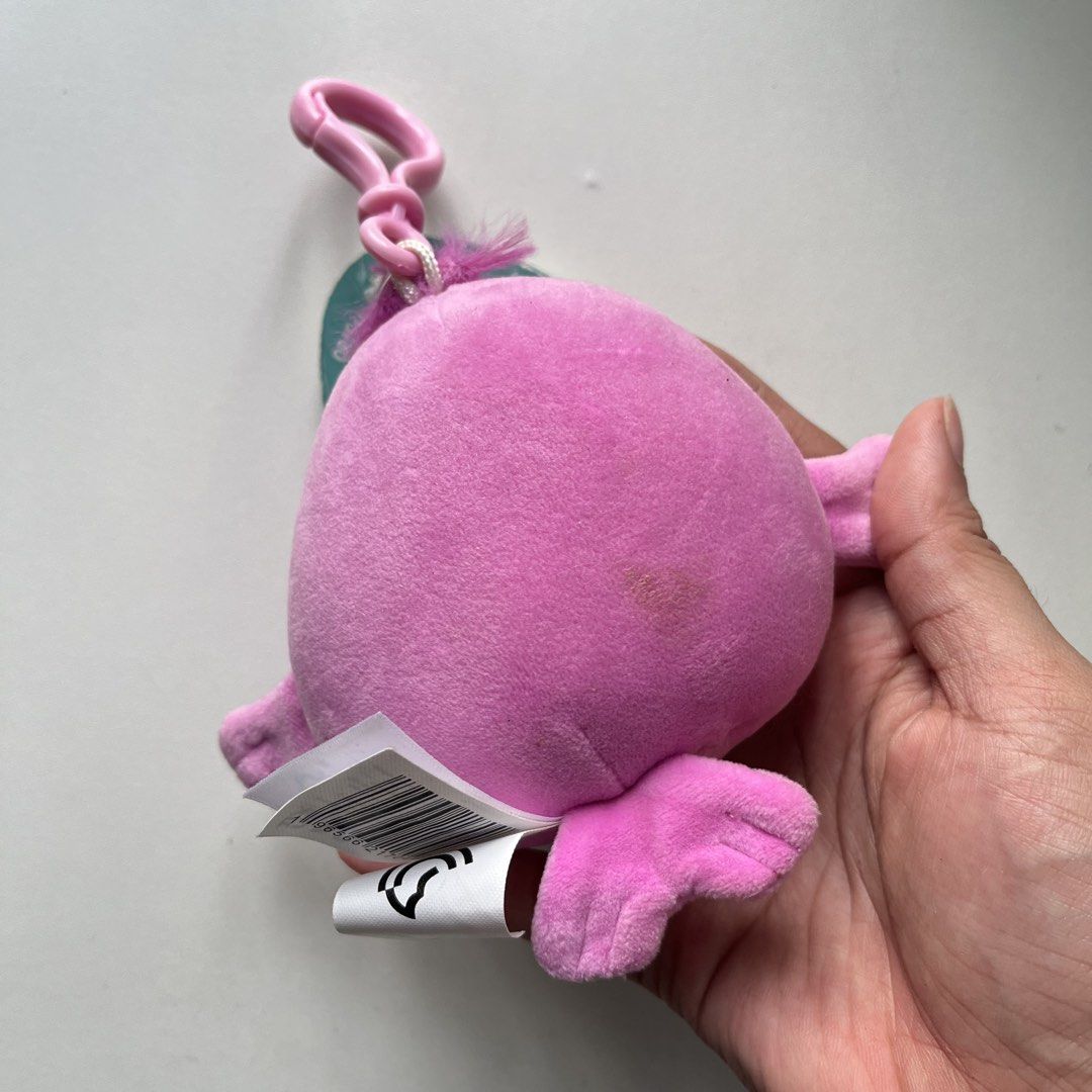 SQUISHMALLOW Keychain (Category: Plushies & Soft Toys) located in San Fernando. Submitted by e.eejahhh (Listing ID 1468532164, Image 2). Description: Squishmallow Keychain • Preloved (flaws may dumi sa likod niyaaa) • With paper tag RFS: Decluttering LOCATION: La Union,Philippines Payment First Via: GCASH/BANK TRANSFER Shipping thru: J&T Express only ~color may vary due to lighting~.