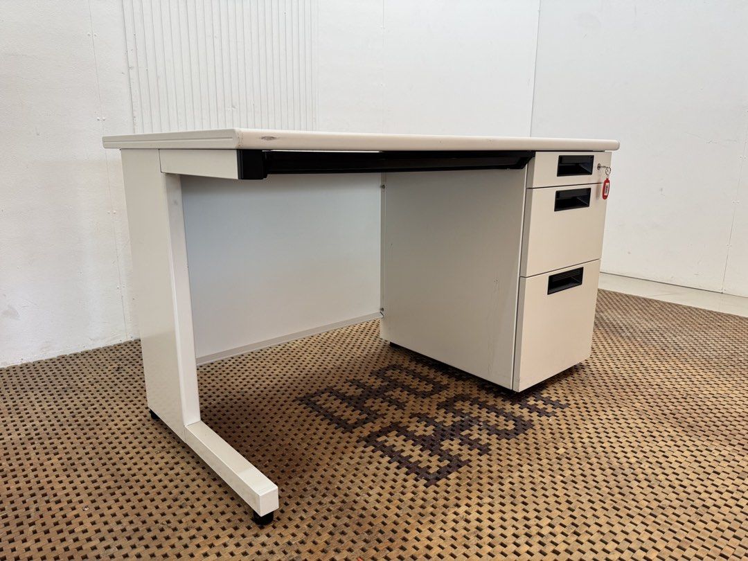Steel office table (Category: Tables & Sets) located in Quezon City. Submitted by matetdevis13 (Listing ID 1468671750, Image 3). Description: Steel Frame and Wood Top Office Table with Drawer and Key Price: 8,900 L47.5 x W27.5 x H28 In good condition Code MJS34-MJ465.