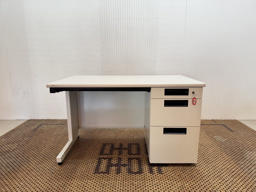 Steel office table (Category: Tables & Sets) located in Quezon City. Submitted by matetdevis13 (Listing ID 1468671750, Image 1). Description: Steel Frame and Wood Top Office Table with Drawer and Key Price: 8,900 L47.5 x W27.5 x H28 In good condition Code MJS34-MJ465.
