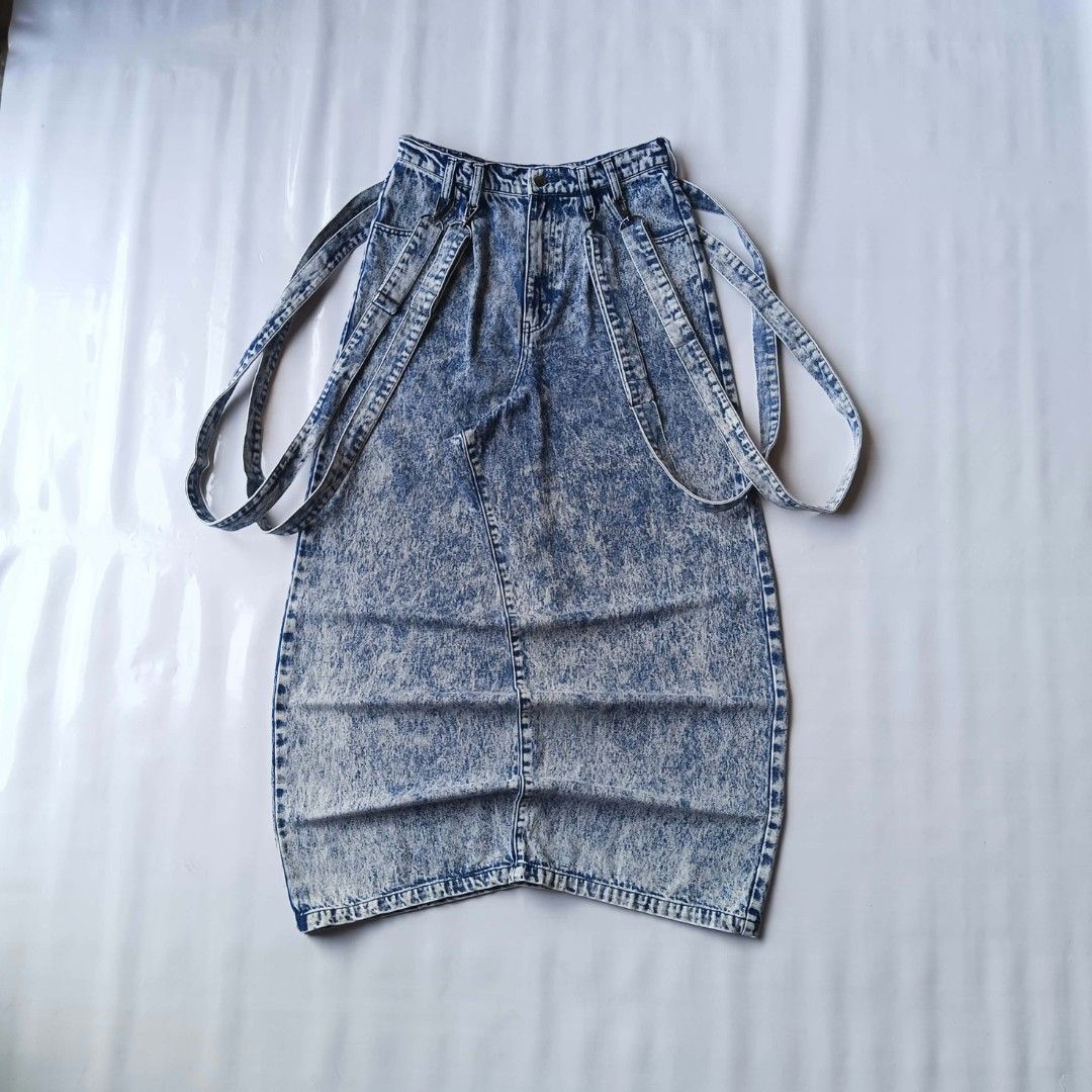 Stone Washed Baggy Pants (Category: Jeans) located in San Luis. Submitted by 3fted.au (Listing ID 1468638496, Image 3). Description: Stone Washed Baggy Pants Excellent Condition 9.5/10 Color Rate Hard Thick/Heavy Denim No Issues Waist: 29 Length: 40.5 Thigh: 15.5 Leg Opening: 12.5 🏷️400.