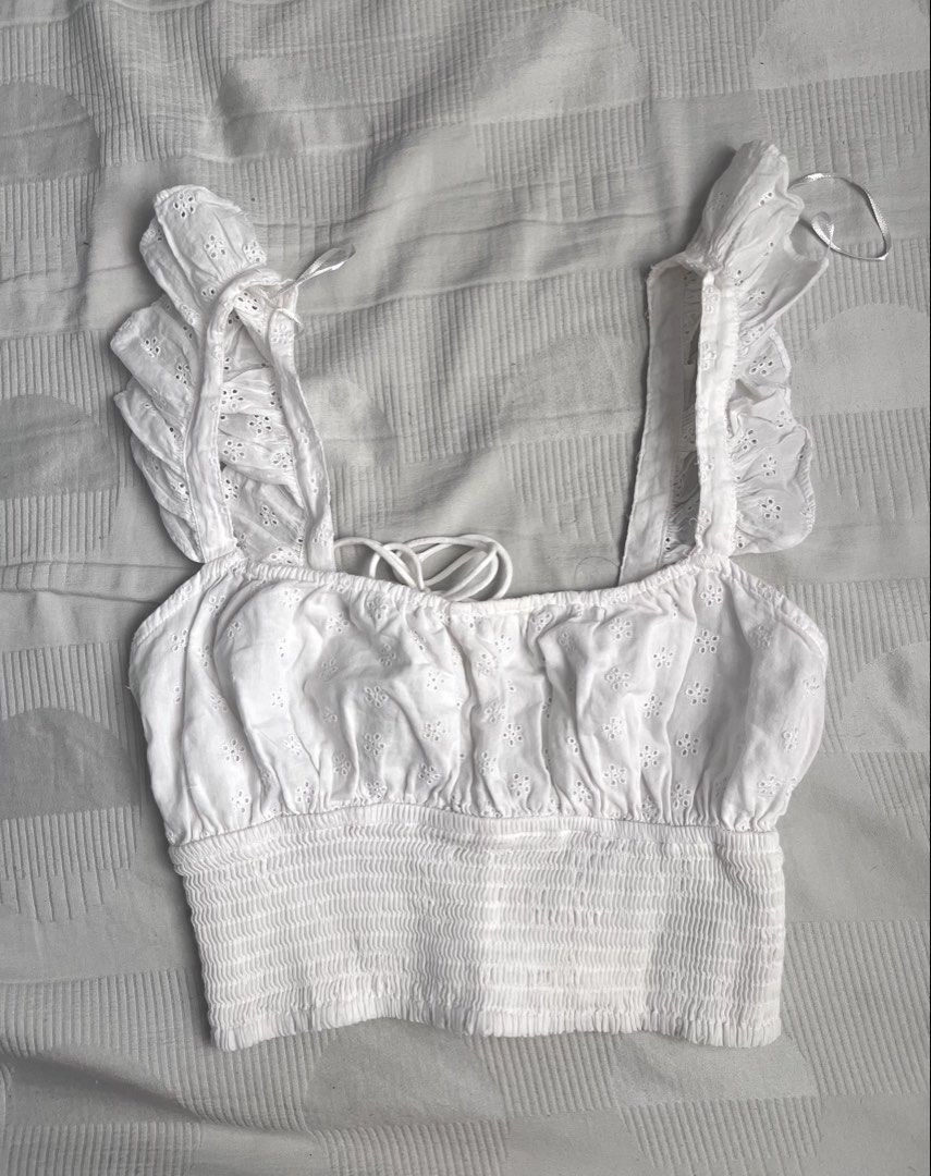 Stradivarius Embroidered Strappy Crop Top (Category: Sleeveless) located in Manila. Submitted by sh4rice (Listing ID 1468557869, Image 1). Description: .