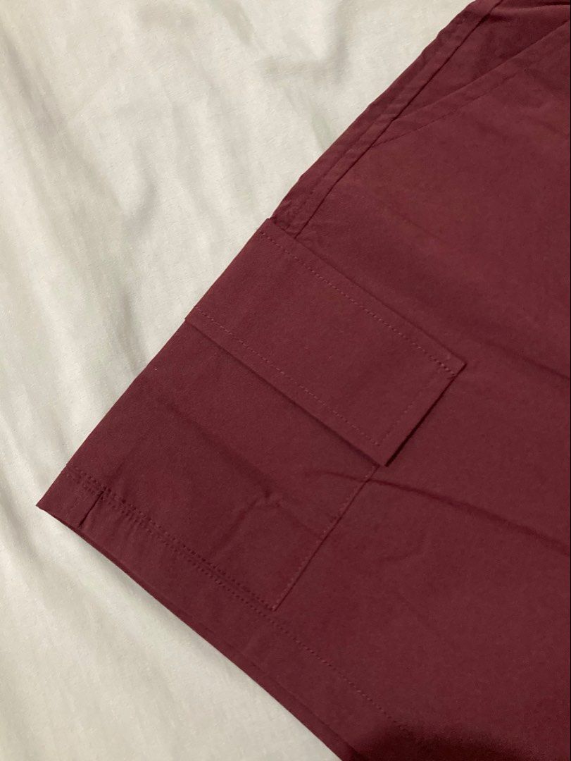 Straightforward Shorts (Category: Shorts) located in Bacoor. Submitted by nyanliyi (Listing ID 1468543064, Image 3). Description: Never been used. Can provide you a proof that I buy it from their shop. Original price is 999, selling it for 500. Can be use by a woman. RFS: No longer need it..