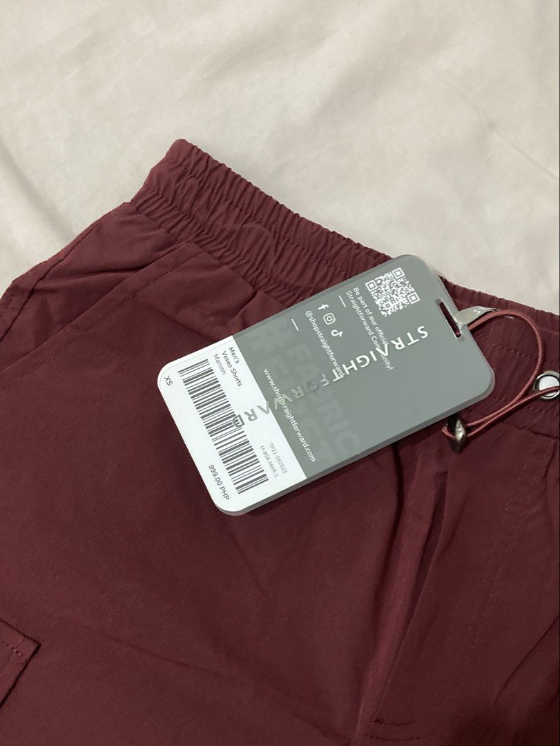 Straightforward Shorts (Category: Shorts) located in Bacoor. Submitted by nyanliyi (Listing ID 1468543064, Image 2). Description: Never been used. Can provide you a proof that I buy it from their shop. Original price is 999, selling it for 500. Can be use by a woman. RFS: No longer need it..