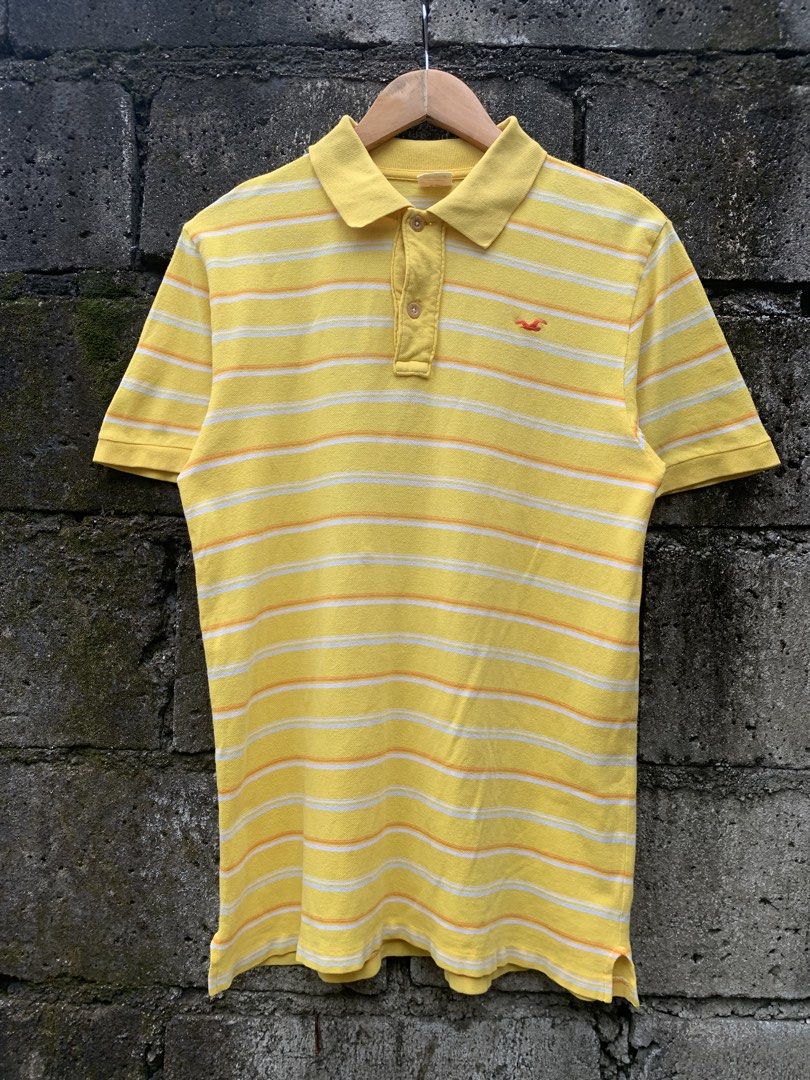 Stripe polo hollister (Category: Tshirts & Polo Shirts ) located in Angeles City. Submitted by badillajel81176 (Listing ID 1468527975, Image 1). Description: WTS –Polo stripes by Hollister 📏 Size: Tag size “Large“ 📏 Measurements: Width : 19 Length: 28.2 💢Issue- minimal light marks ✨ Condition: 10/10 🟦 Color Rate:10/9 📍 Pampanga Angeles City 📦 Shipping available nationwide.