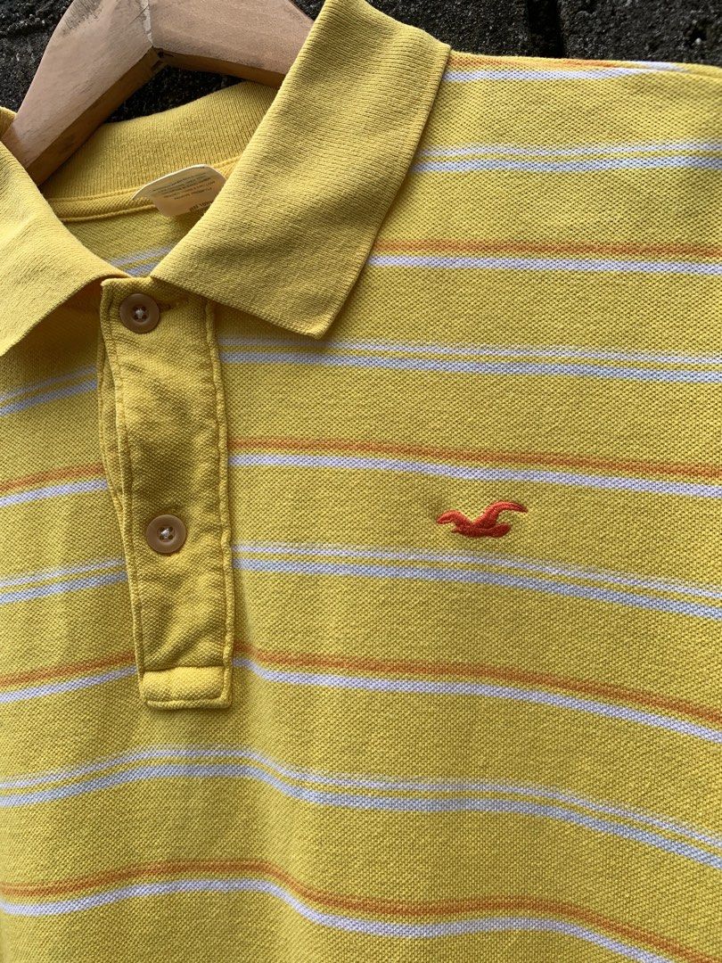 Stripe polo hollister (Category: Tshirts & Polo Shirts ) located in Angeles City. Submitted by badillajel81176 (Listing ID 1468527975, Image 3). Description: WTS –Polo stripes by Hollister 📏 Size: Tag size “Large“ 📏 Measurements: Width : 19 Length: 28.2 💢Issue- minimal light marks ✨ Condition: 10/10 🟦 Color Rate:10/9 📍 Pampanga Angeles City 📦 Shipping available nationwide.