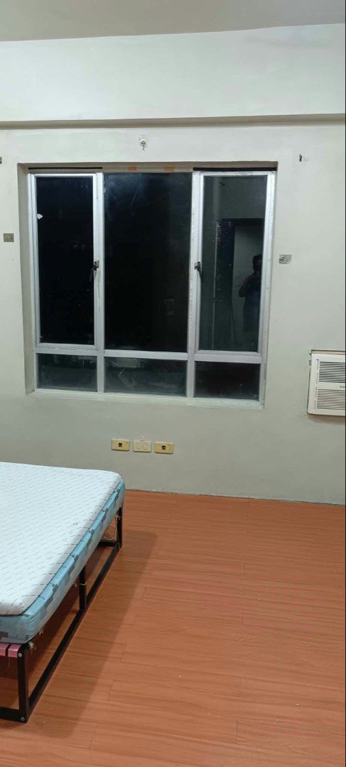 studio semi furnished (Category: Apartments & Condos) located in Manila. Submitted by mighty_irishverg (Listing ID 1468565585, Image 1). Description: Studio semi furnished 12,000 including association dues, good location few minutes to makati area. 1 ride to Guadalupe, Makati Ave, Taft, Mandaluyong and Manila area. 💞Near: -Shcools / Universities -Church -Malls / Groceries -Curcuit Makati -Hospitals -Offices -Wet Market 👮‍♀🕵24/7 security (safe 