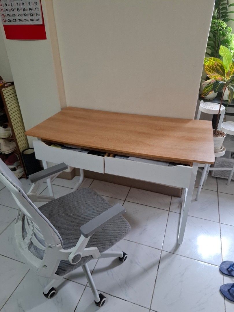 Study Desk and Mesh Office Chair (Category: Office Furniture & Fixtures) located in Caloocan City. Submitted by kevinaquin23340 (Listing ID 1468533017, Image 1). Description: - Complete modern setup ideal for home office or student room - Wooden top study desk featuring 2 white pull-out drawers and sturdy metal legs - Matching white office chair with breathable grey mesh back and seat - Chair includes rolling wheels and convenient foldable armres