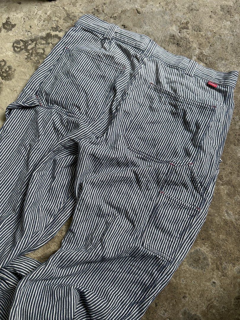 stussy carpenter pants (Category: Jeans) located in Naga. Submitted by babyneptune (Listing ID 1468602676, Image 2). Description: verrygood condition .