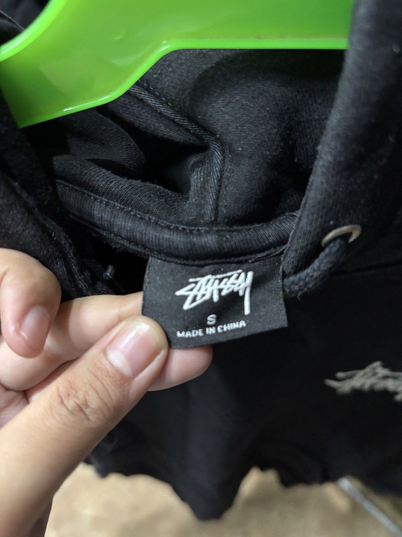 Stussy Hoodie Jacket (Category: Coats, Jackets and Outerwear) located in Puerto Princesa. Submitted by 18arc (Listing ID 1468578471, Image 3). Description: Stussy Hoodie Jacket Size Small 1999.