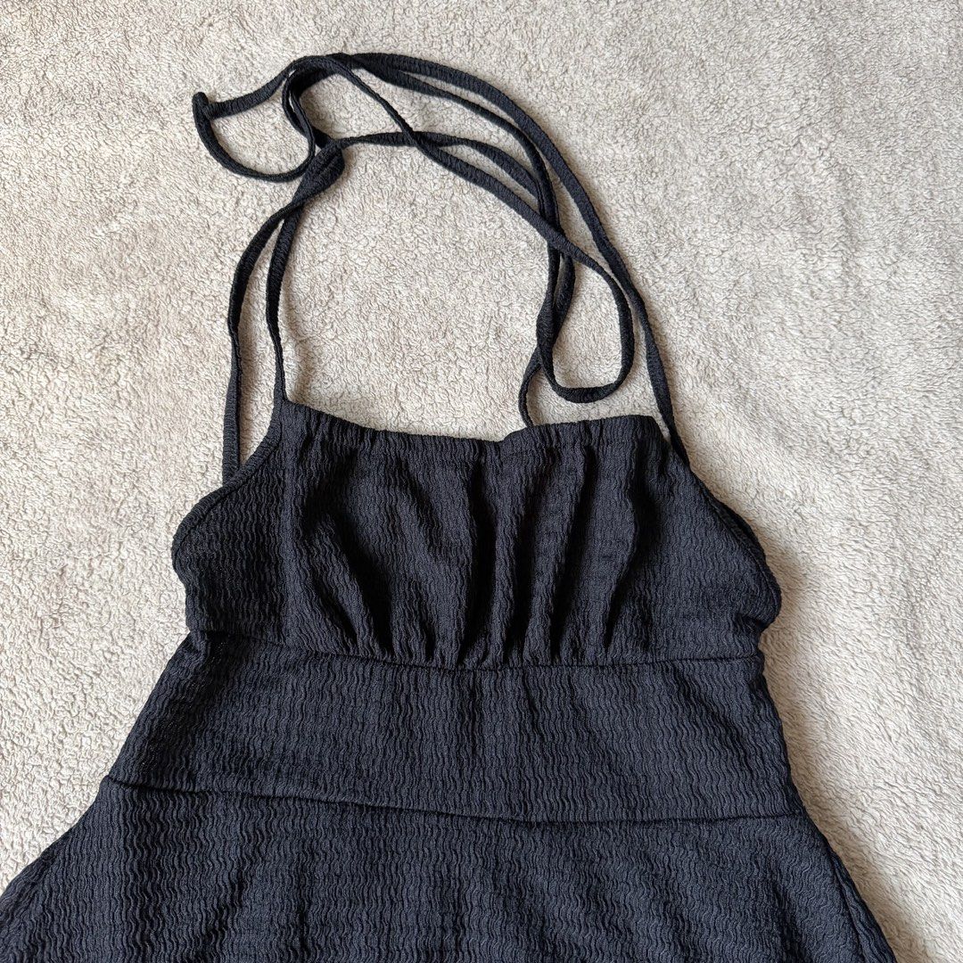 Sunmer Beach Sexy Dress (Category: Dresses) located in Manila. Submitted by thrifts.el (Listing ID 1468511263, Image 3). Description: Summer Beach Sexy Dress Excellent condition 10/10 Color Rate Once lang nagamit Size. Small No Issue Original Price. 149 Sale Price. 120 Loc. South Caloocan Courier. J&T/Lalamove.