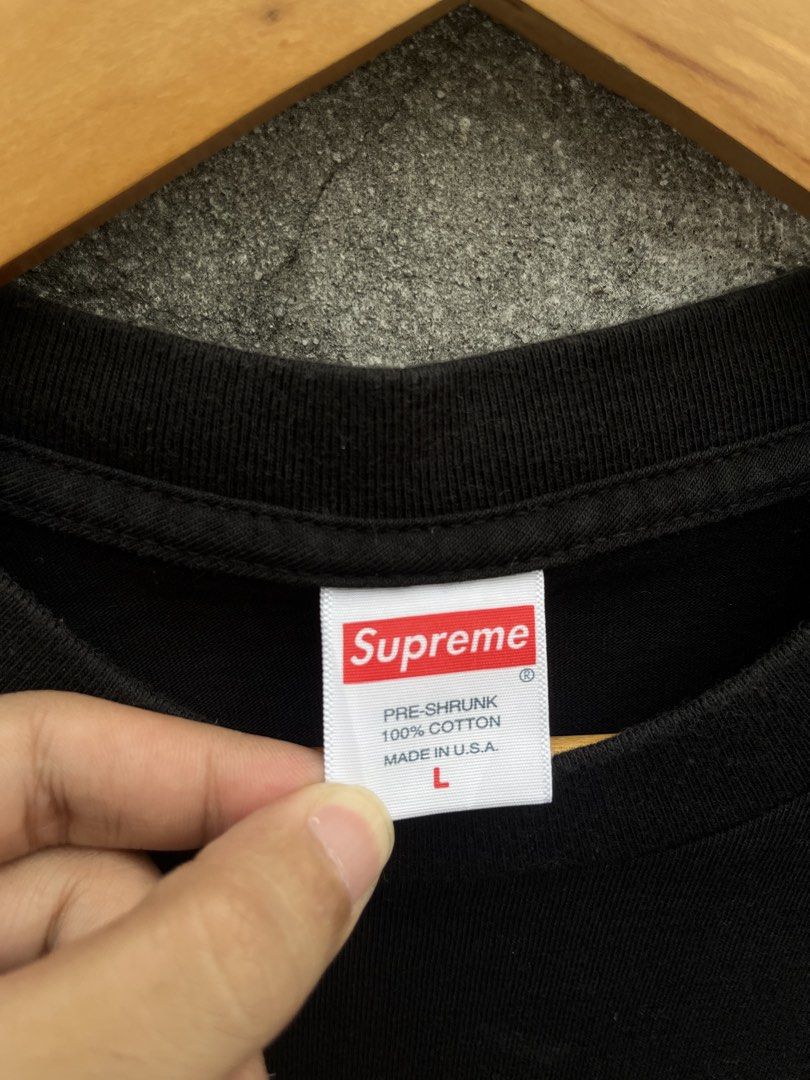 Supreme ‘Cross’ Box Logo Tee (Category: Tshirts & Polo Shirts ) located in Taguig. Submitted by rafaeljohnmangi (Listing ID 1468618128, Image 2). Description: Supreme ‘Cross’ Box Logo Tee 22.5 x 29 Large - Semi Xlarge Color rate: 10/10 (BRANDNEW CONDITION❗️) No issue.