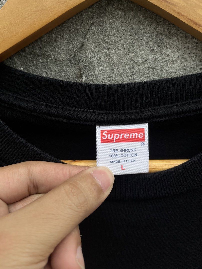 Supreme Mona Lisa Tee (Category: Tshirts & Polo Shirts ) located in Taguig. Submitted by rafaeljohnmangi (Listing ID 1468599316, Image 2). Description: Supreme ‘Monalisa’ 21 x 27 Large Color ratw: 9.5/10 Issue: very very minimal hairlines not too visible.