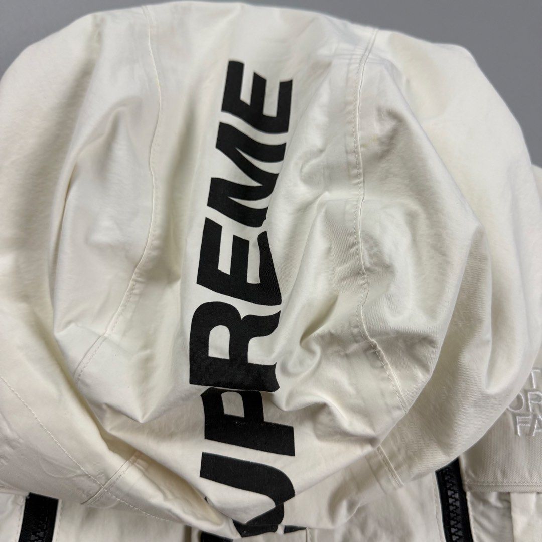 Supreme The North Face Steep Tech Jacket White (Category: Coats, Jackets and Outerwear) located in Cavite. Submitted by epiboie (Listing ID 1468679678, Image 3). Description: Supreme steep tech jacket Size small 22x26 Color rate: 9.5/10 excellent condition.