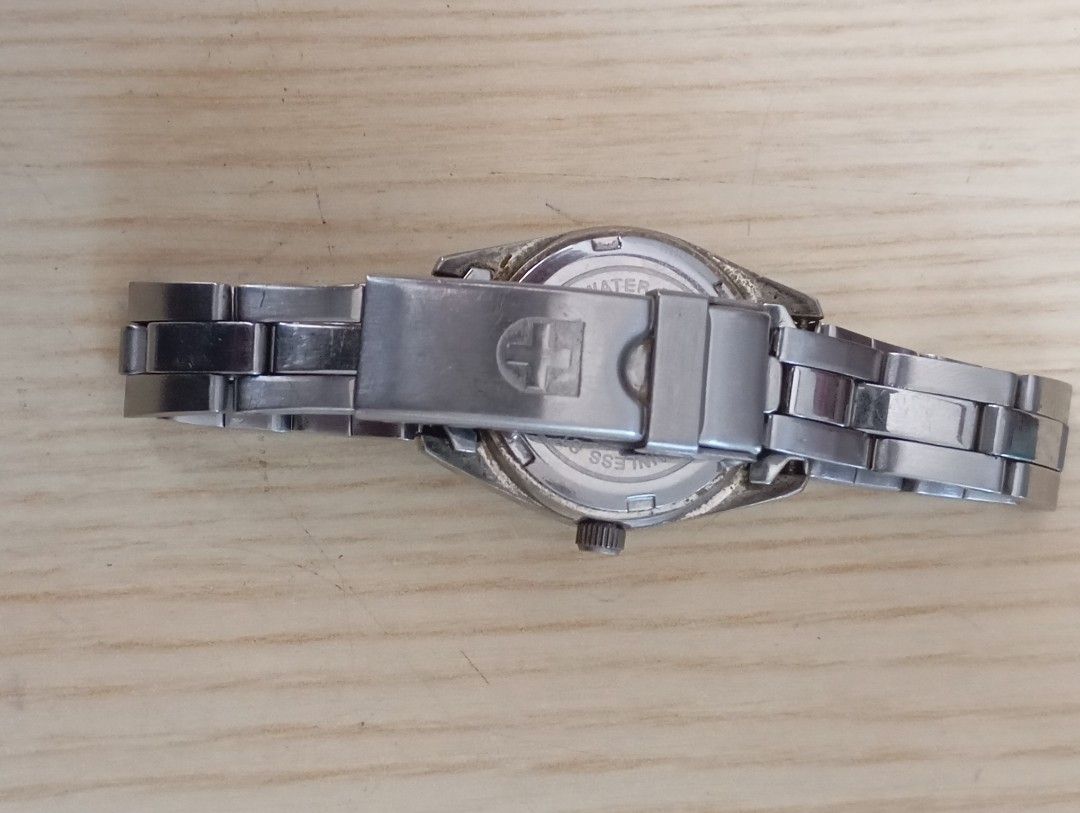 Swiss army Quartz (Category: Women's Watches) located in Las Pinas. Submitted by quick_deals_great_finds2 (Listing ID 1468531641, Image 3). Description: Original good working condition Quartz with battery 25mm small fits wrist 6.8 inches.