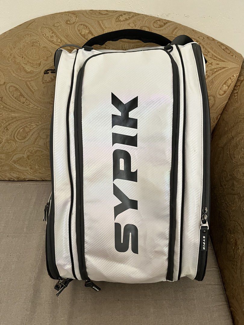 Sypik Bag Pearl White (Category: Backpacks) located in Davao. Submitted by dreisu.pb (Listing ID 1468637458, Image 1). Description: For Sale! Sypik Bag (Pearl White) ₱5,000 FIRM! auto ignore sa mag ask ng LP. With a very slight issue sa isang zipper! working pa naman, check pics lang. Davao City location MOP: Maribank / GoTyme .