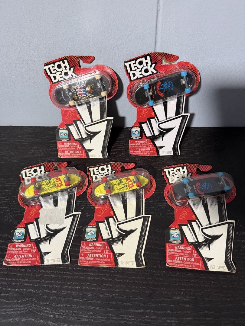 Tech Deck (Category: Kids Toys) located in Singapore. Submitted by ok_lahh (Listing ID 1468687096, Image 1). Description: Ea 10 Packaging condition as it is .