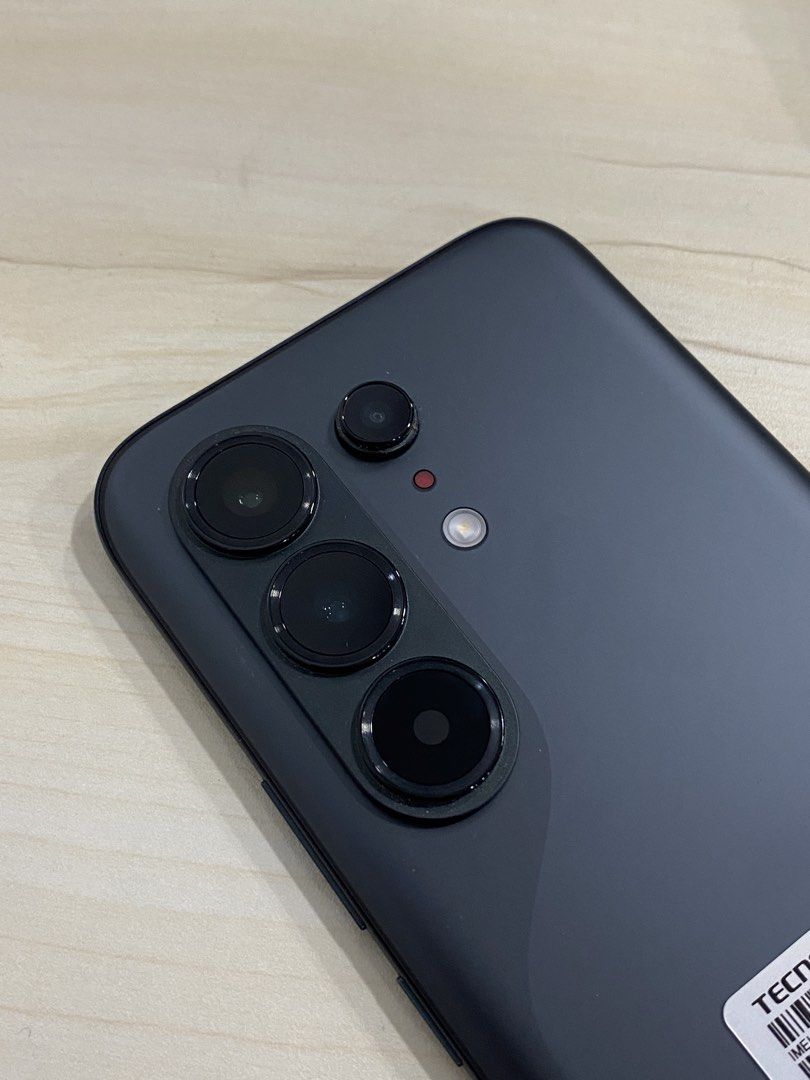 Tecno Camon 50 Ultra 5G (Category: Android Others) located in Rizal. Submitted by luhla (Listing ID 1468500133, Image 3). Description: For sale only! Lowest price offer, sagad na po. Pm! Pm!.