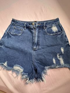 (Category: ) located in . Submitted by cheche01 (Listing ID 1468539229, Image 1). Description: .