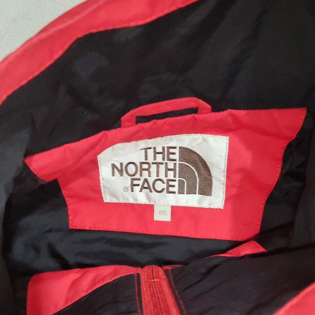 The north face (Category: Coats, Jackets and Outerwear) located in Victorias. Submitted by purelion-6f41 (Listing ID 1468648519, Image 2). Description: .