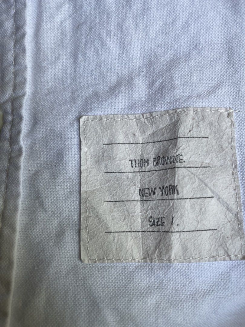 Thombrowne longsleeve button down (Category: Luxury Apparel) located in Tacloban City. Submitted by solothriftfinds (Listing ID 1468540032, Image 3). Description: Thombrowne long sleeve button down good condition No issue.
