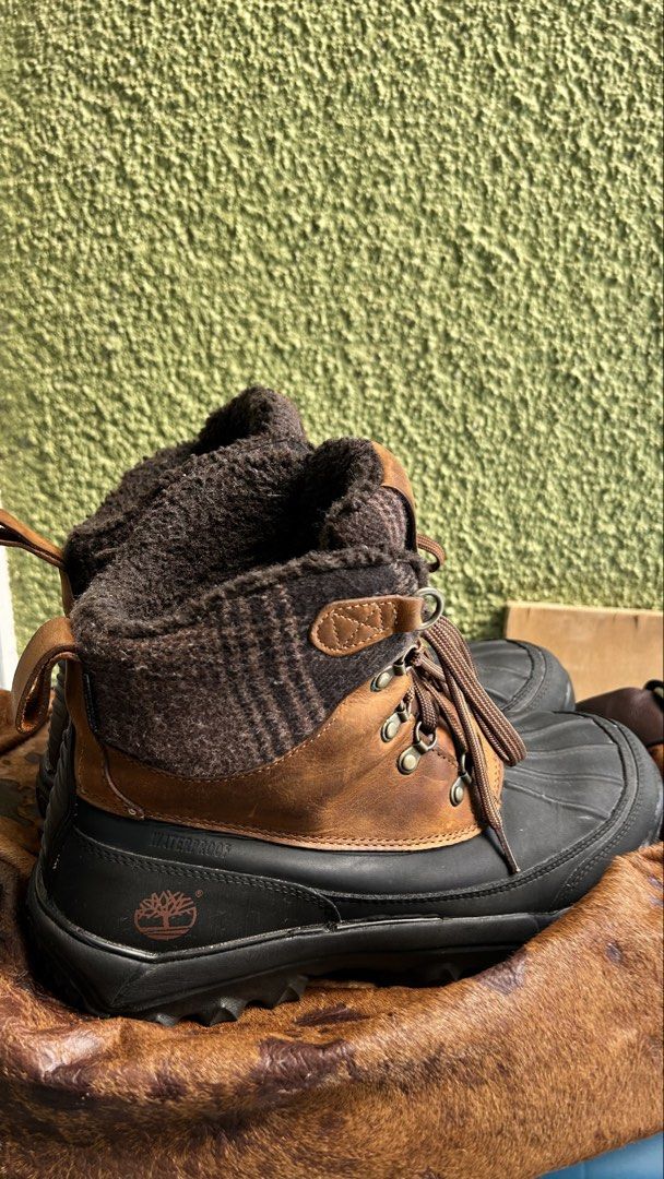 timberland boots rare (Category: Casual Shoes) located in Cavite. Submitted by mr.gb4h (Listing ID 1468579616, Image 3). Description: size 10us .