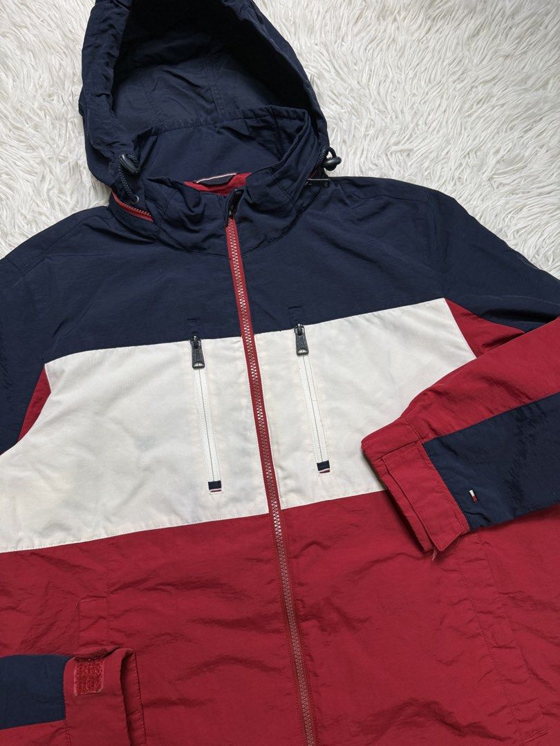 Tommy Hilfiger (Category: Coats, Jackets and Outerwear) located in Baguio. Submitted by sellingtonshop (Listing ID 1468525201, Image 2). Description: t15. Tommy Hilfiger triclimate jacket *wind and water repellent Size: S on tag fits M Dimes: 27*23 Condition: very good Issue: small discoloration on its white area Mine: 880 Steal: 980 Grab: 1180.