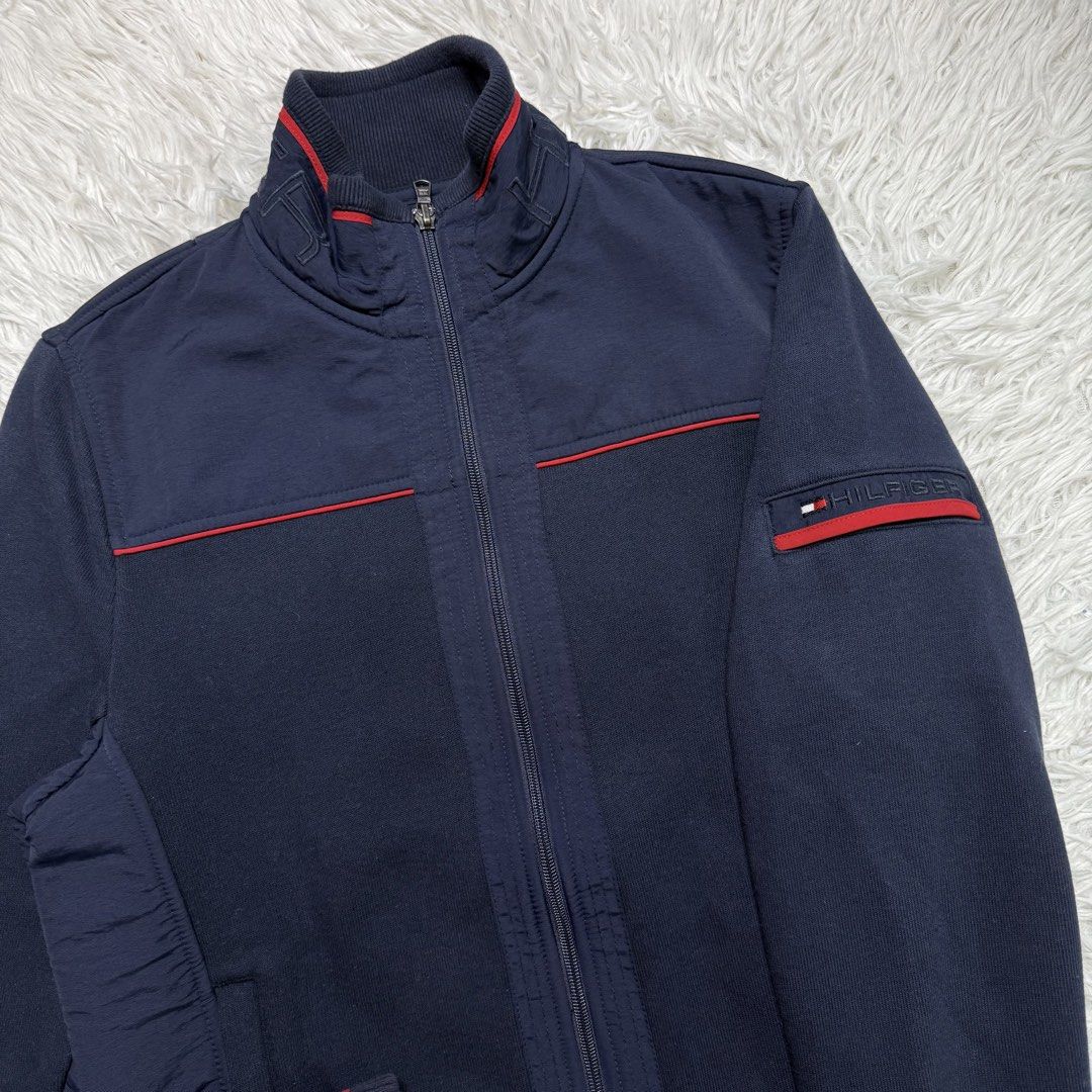 Tommy Hilfiger (Category: Coats, Jackets and Outerwear) located in Baguio. Submitted by sellingtonshop (Listing ID 1468525653, Image 2). Description: t16. Tommy Hilfiger zip-up jacket Size: XS Dimes: 25*19 Condition: very good Issue: fine lints Mine: 780 Steal: 880 Grab: 980.