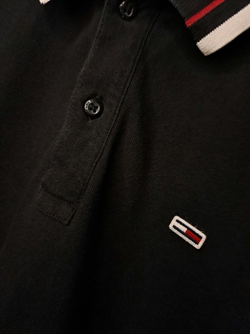 Tommy Hilfiger Contrast Tipped Colar (Category: Formal Shirts) located in Quezon City. Submitted by yaseen73 (Listing ID 1468709325, Image 3). Description: Authentic Tommy Hilfiger Contrast Tipped Colar With Red and White Polo Shirt Wearing Size : Medium on Tags Dimensions : Please Refer to the Photo Color Rate : 9.9/10 ✔️There is a Mark or Residue of after rinse bleach and it turned white marks on the left arm but not too visible, it needs to re