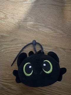 How to Train Your Dragon Toothless Plush Toy, Toys & Collectibles ...