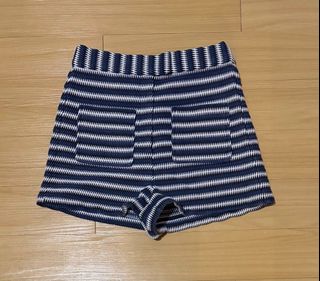 (Category: ) located in . Submitted by garagesale2026 (Listing ID 1468706633, Image 1). Description: .