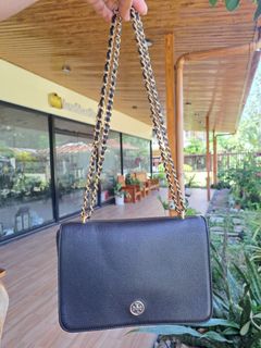(Category: ) located in . Submitted by luxestreetbags (Listing ID 1468570825, Image 1). Description: .