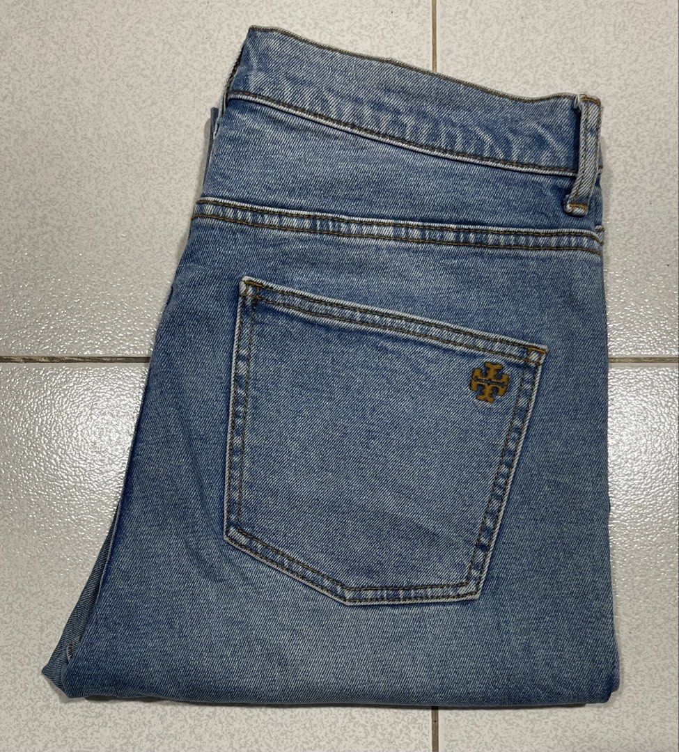 Tory Burch Jeans (Category: Jeans) located in Mandaue City. Submitted by MJ_80 (Listing ID 1468654197, Image 1). Description: Womens Tory Burch Jeans Stretch Size 32 Fits 32-34 Waist See photos for measurements Color rate & Condition: 9.8/10 Price: 1,450 .