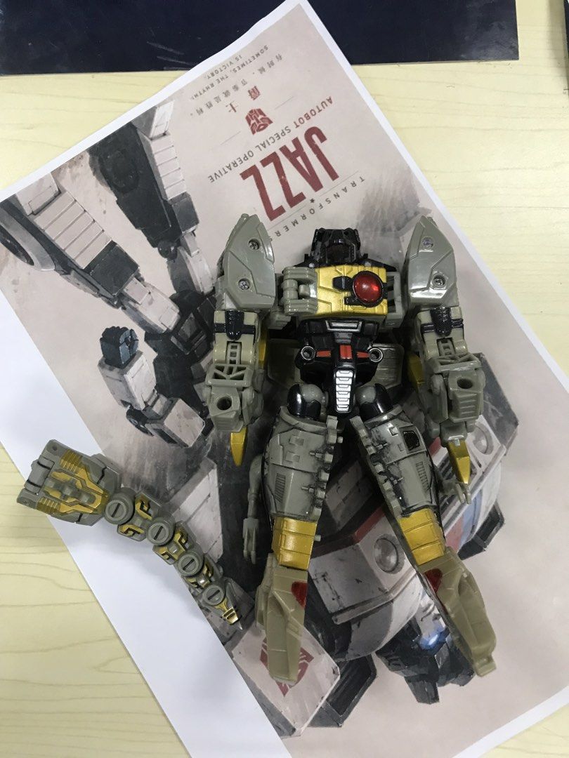 Toys Transformers (Category: Action & Battle Toys) located in San Mateo. Submitted by quikzee (Listing ID 1468505882, Image 1). Description: Toys Transformers.