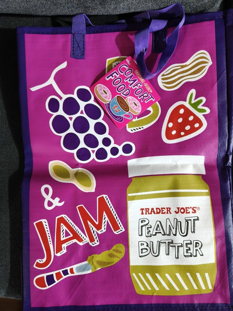 Trader Joe's reusable bag (Category: Tote Bags) located in Pasay City. Submitted by biancabee25 (Listing ID 1468558426, Image 1). Description: brand new with paper tag bought from US back to back design.