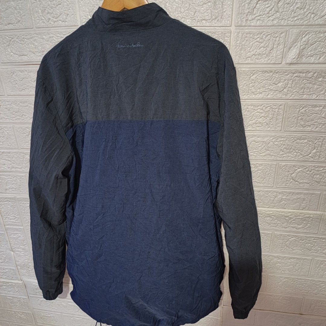TRAVIS MATTHEW (Category: Golf) located in Cebu City. Submitted by papart1993 (Listing ID 1468607465, Image 3). Description: TRAVIS MATTHEW FUTURE PRIMITIVE GOLF JACKET INNER MESH AS NEW XL 23 W 29 L ,📩 .