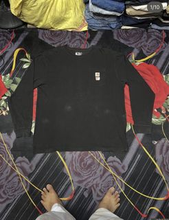 (Category: ) located in . Submitted by BAZAROUTLETSTORE (Listing ID 1468711879, Image 1). Description: .