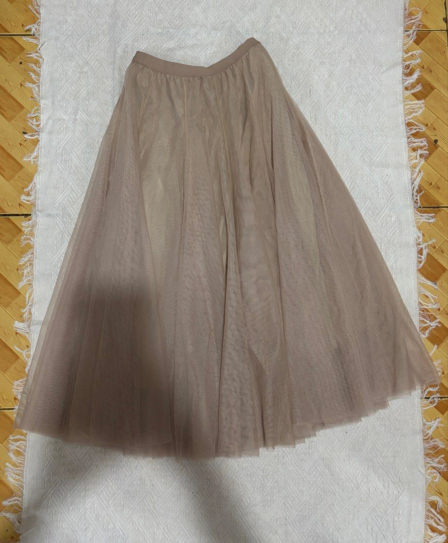 Tulle Skirt (Category: Skirts) located in Caloocan City. Submitted by chleeo.lscn (Listing ID 1468570029, Image 1). Description: .