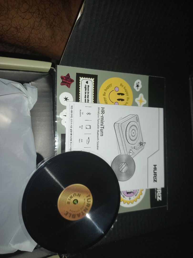 TURNTABLE BLUETOOTH SPEAKER (Category: Other Audio Equipment) located in Caloocan City. Submitted by itsmejohncarlo (Listing ID 1468709027, Image 1). Description: contact me 09457324691 we can talk about my last price if u are surebuyer.