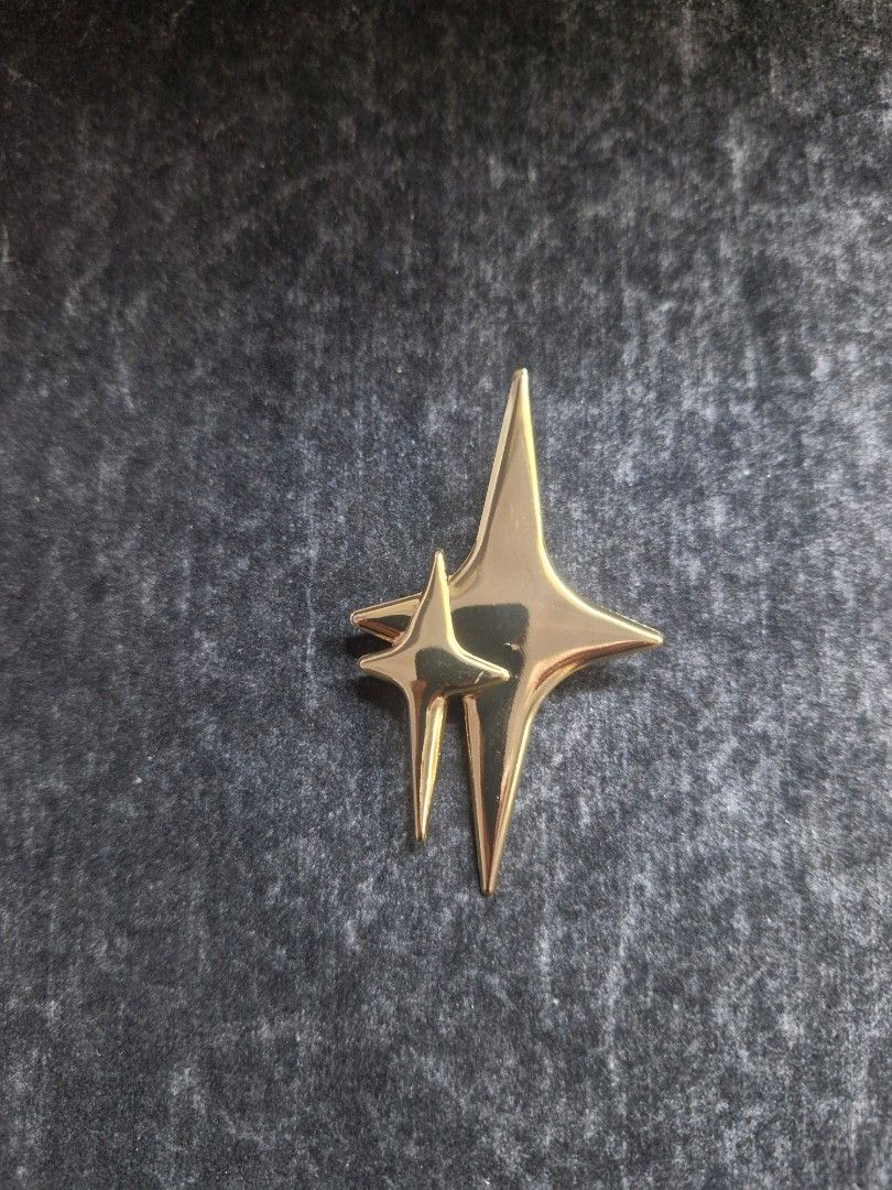 Twin Stars Brooch (Category: Brooches) located in Taguig. Submitted by mommaschoice (Listing ID 1468586226, Image 1). Description: Brand new Unisex use Perfect for suits, jackets , blazers Lightweight won't damage the fabric Ships nationwide.