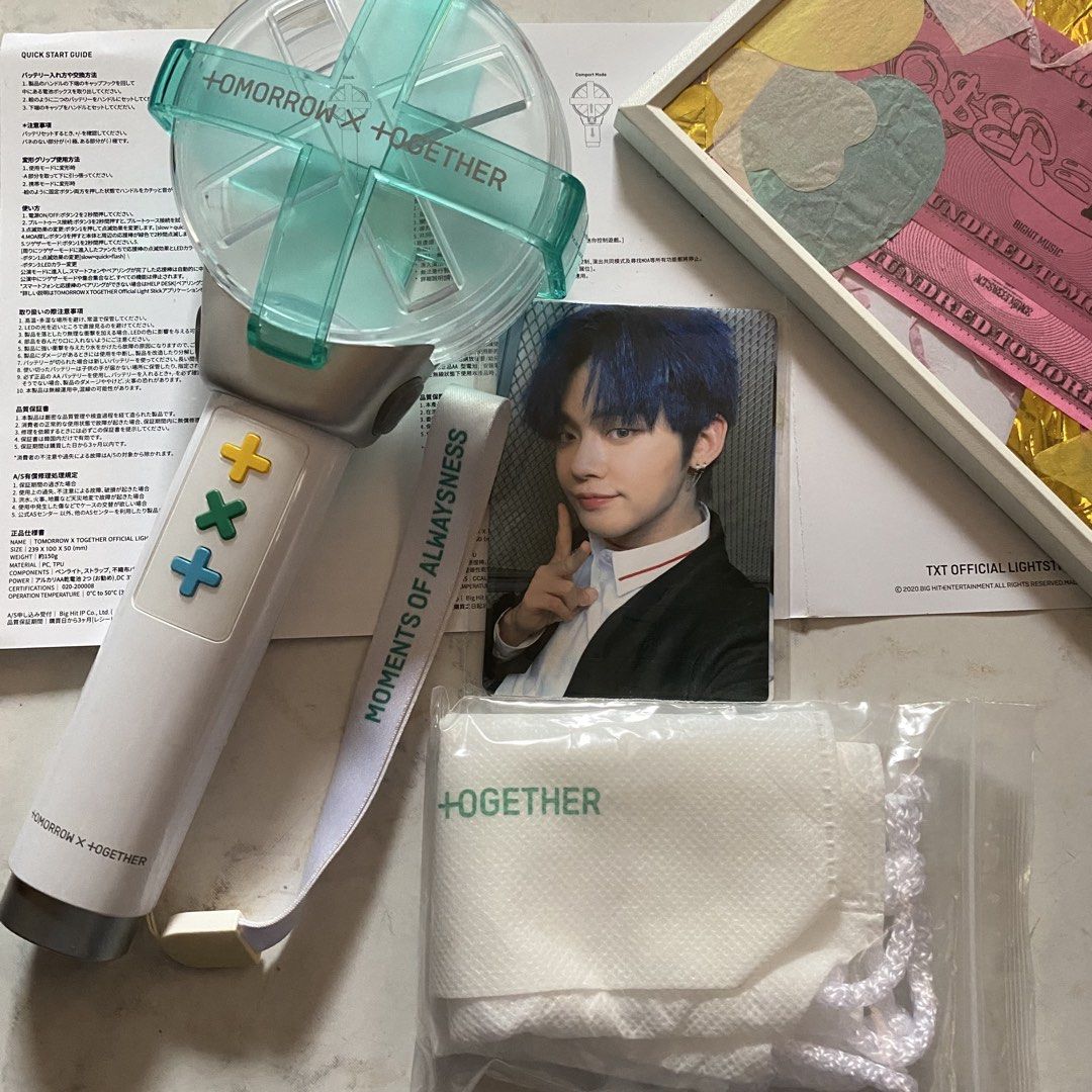 TXT MOABONG VER 1 (Category: K-Wave Merchandise) located in Imus. Submitted by ynascart (Listing ID 1468545730, Image 2). Description: ₱1,150 + lsf gcash/maribank/bank transfer jnt/ggx/lbc.